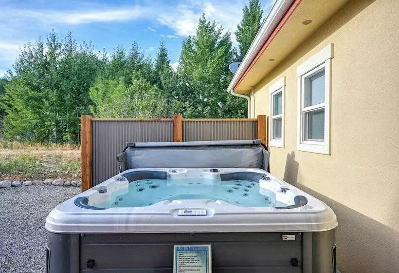 Charming Buena Vista Home W/ Private Hot Tub!