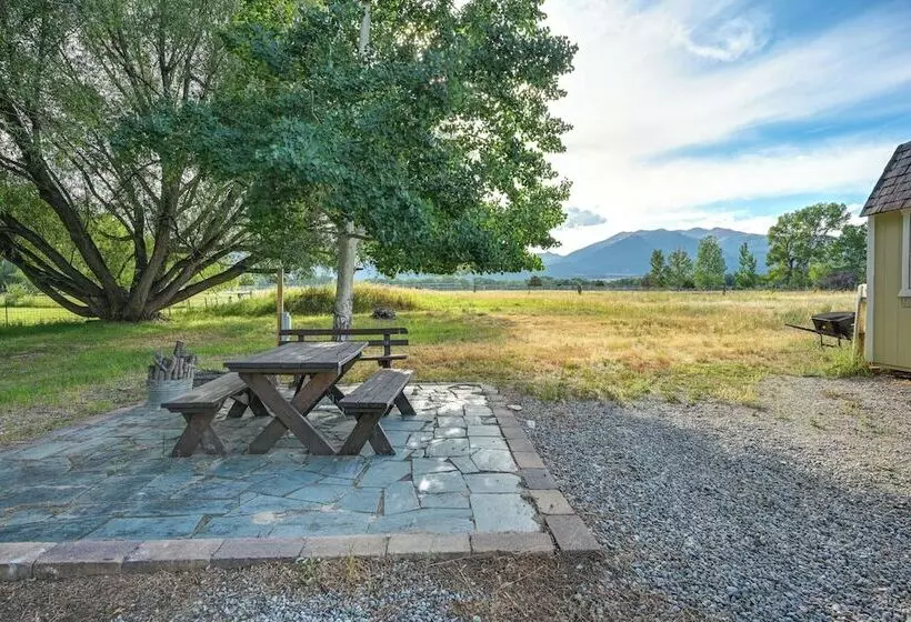 Charming Buena Vista Home W/ Private Hot Tub!