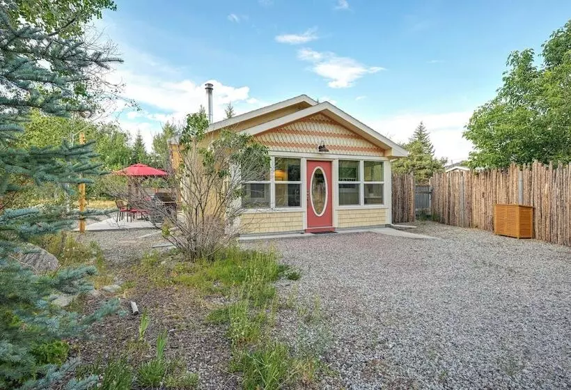 Charming Buena Vista Home W/ Private Hot Tub!