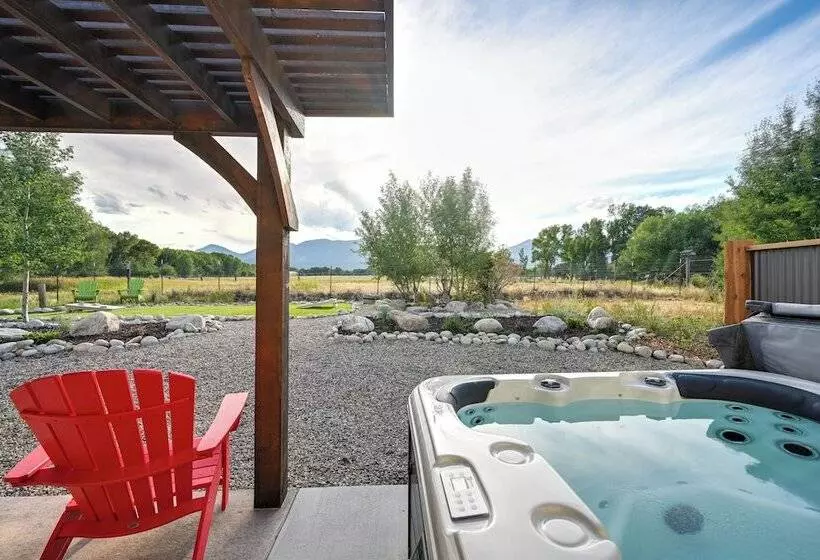 Charming Buena Vista Home W/ Private Hot Tub!