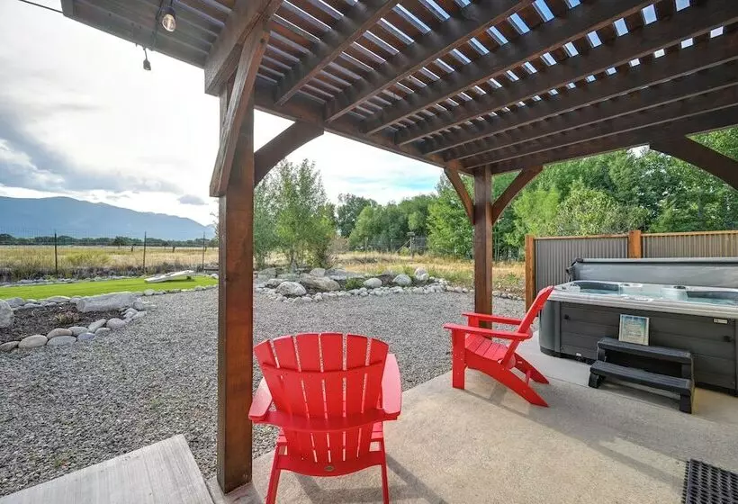 Charming Buena Vista Home W/ Private Hot Tub!