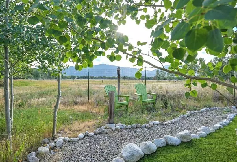 Charming Buena Vista Home W/ Private Hot Tub!