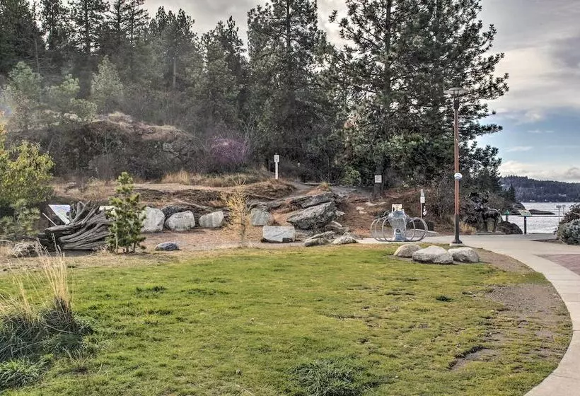 Charming Downtown Coeur D Alene Home With Yard!