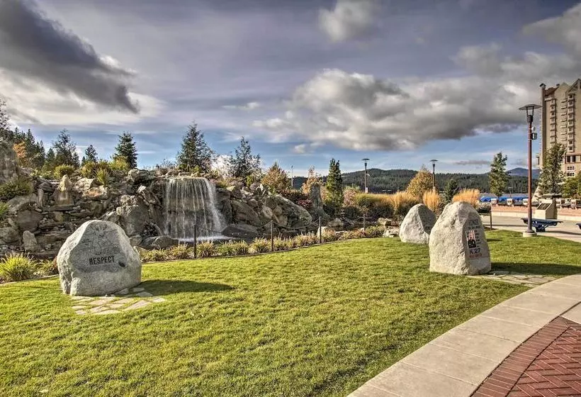 Charming Downtown Coeur D Alene Home With Yard!