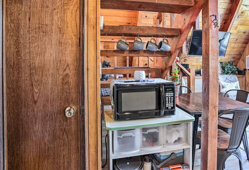 Cozy A Frame W/ Hot Tub Near Arrowbear Lake!