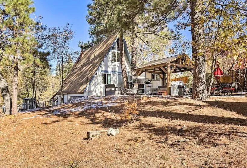 Cozy A Frame W/ Hot Tub Near Arrowbear Lake!