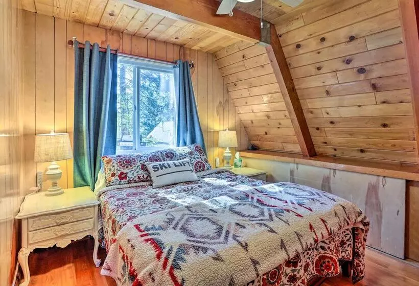 Cozy A Frame W/ Hot Tub Near Arrowbear Lake!