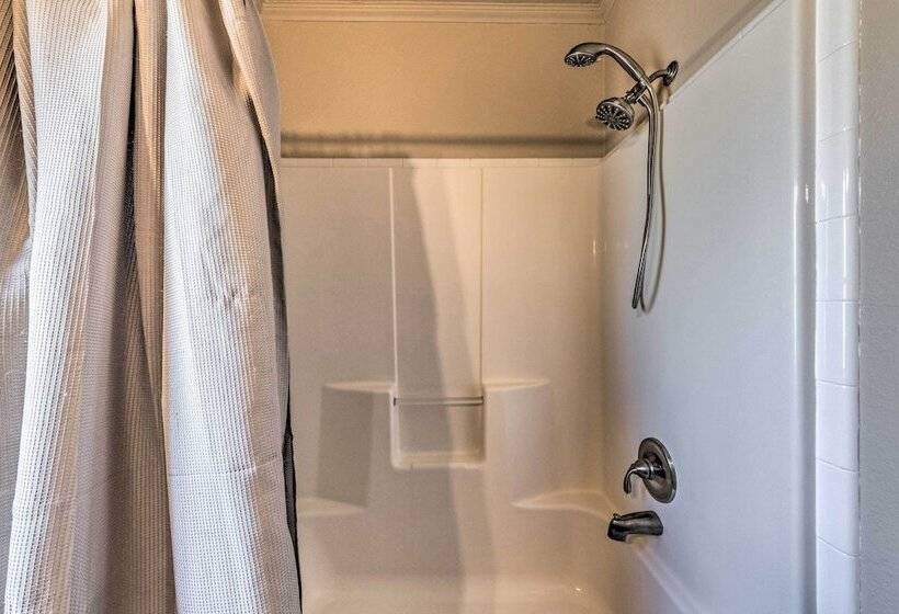 Cozy Cloudcroft Cabin W/ Deck & Gas Grill!