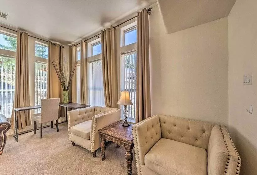 Cozy Cloudcroft Cabin W/ Deck & Gas Grill!