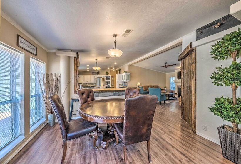 Cozy Cloudcroft Cabin W/ Deck & Gas Grill!