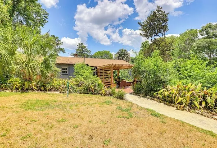Cozy Gainesville Home ~ 1 Mi To University!
