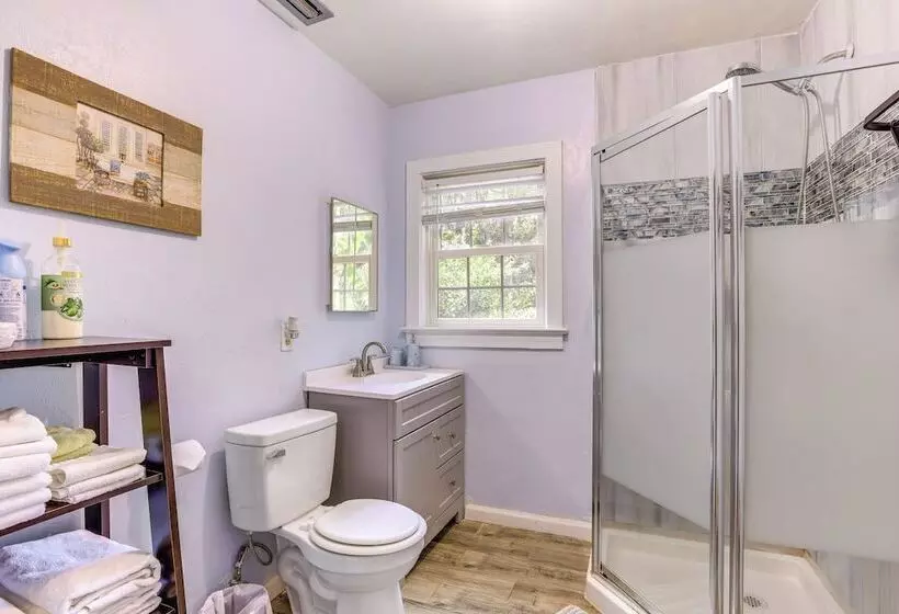 Cozy Gainesville Home ~ 1 Mi To University!