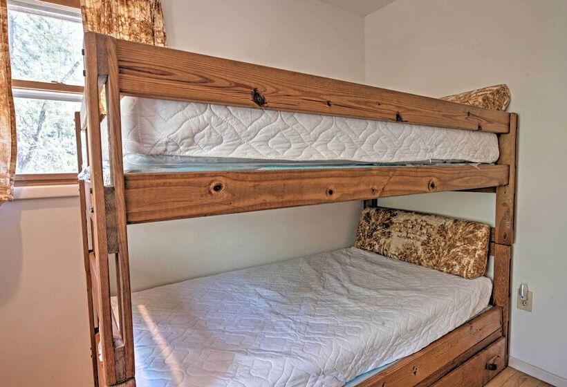 Creekside Arrowhead Lake House W/ Dock & Canoe!