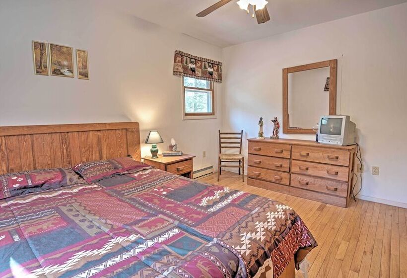 Creekside Arrowhead Lake House W/ Dock & Canoe!