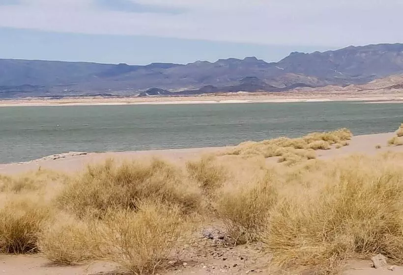 Eclectic Home: Walk To Town & Bath District!