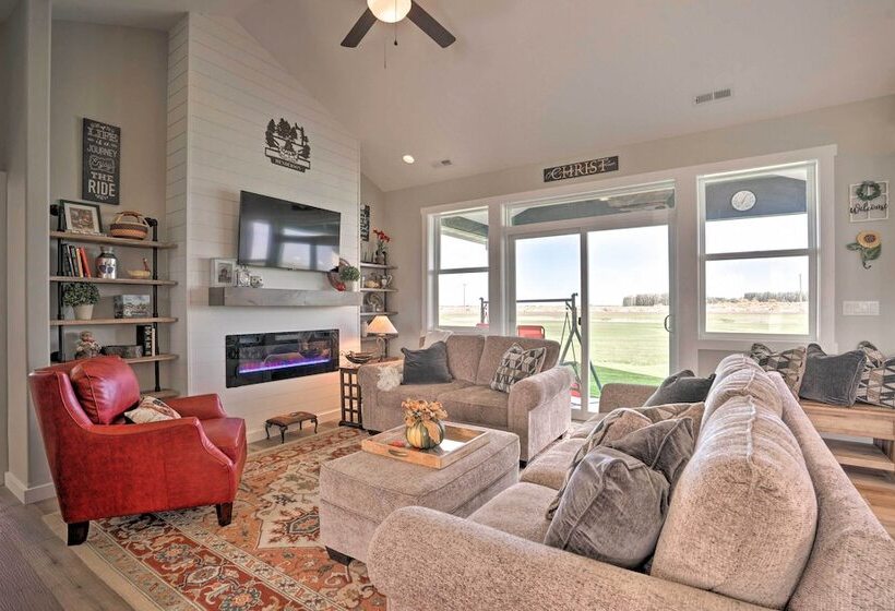 Family Friendly Home Near Potholes State Park