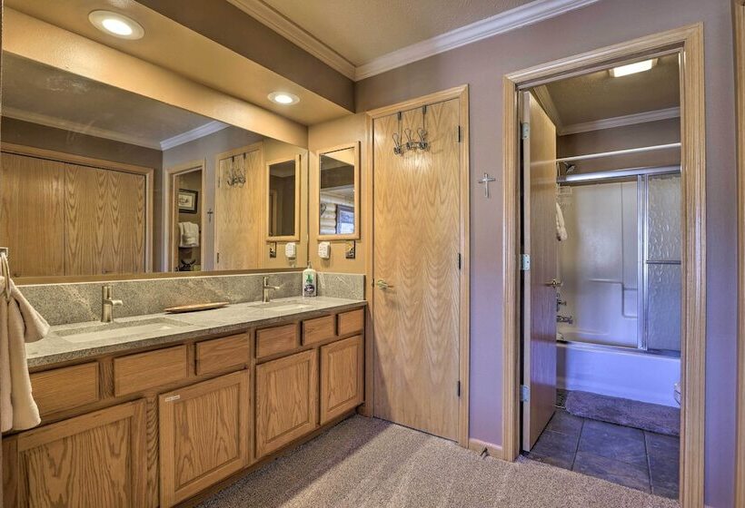 Grand Lake House W/ Mountain Views, Deck!