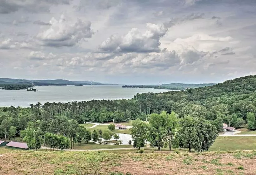 Guntersville Cabin W/ Lake Views!