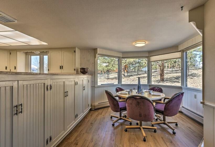 Spacious Colorado Retreat W/ Deck & Mountain Views