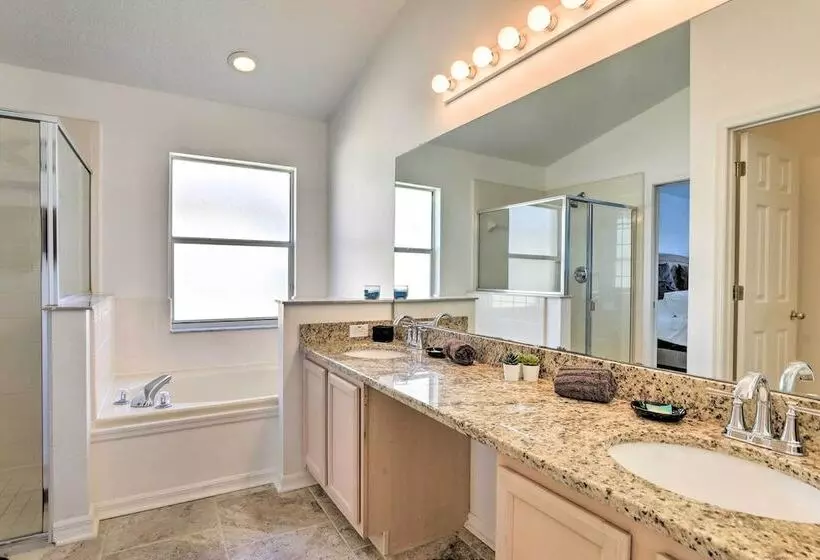 8 Mi To Disney World: Home W/ Lanai + Game Room!