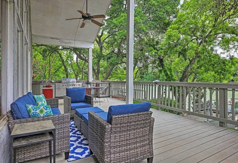 Seguin Home On Lake Placid W/ Boat Dock!