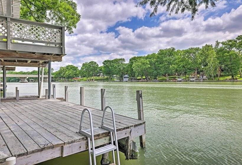 Seguin Home On Lake Placid W/ Boat Dock!