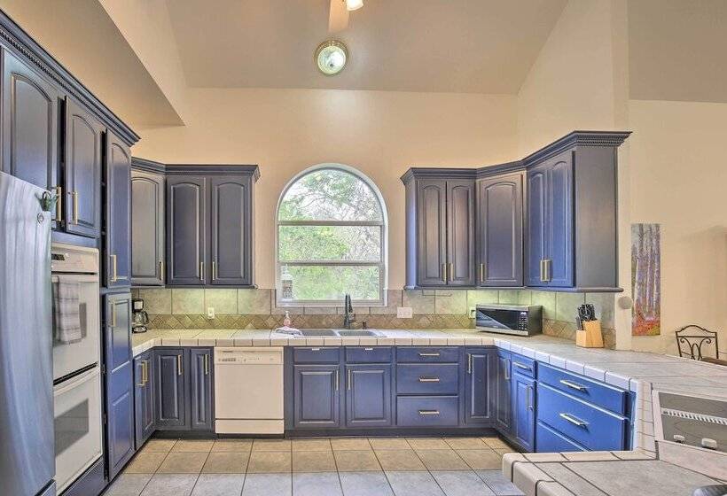 Seguin Home On Lake Placid W/ Boat Dock!