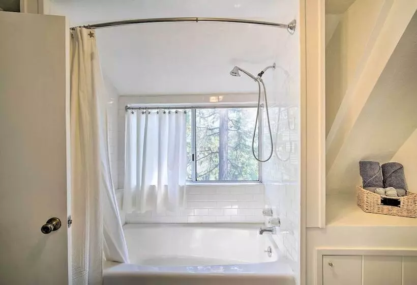 Lakeview Lodge Fit For Groups < 1 Mile To Lake!