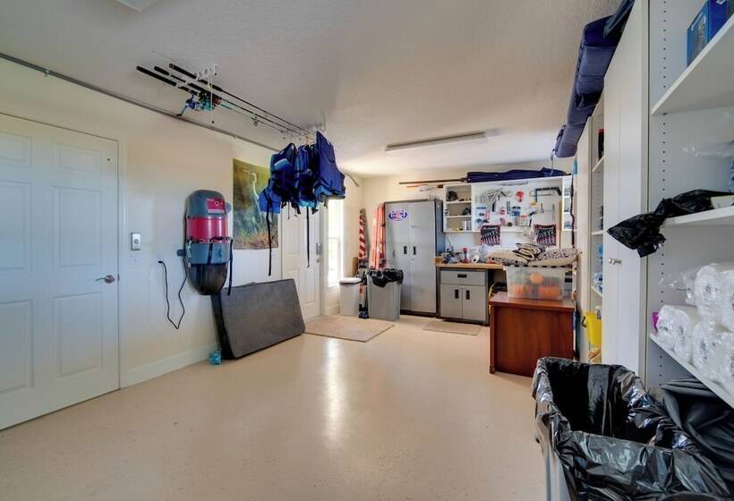 Luxe Spring Hill Home W/ Patio & Dock!