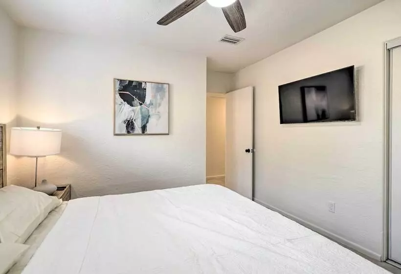 Walkable Florida Duplex: 2 Blocks To Cocoa Beach!