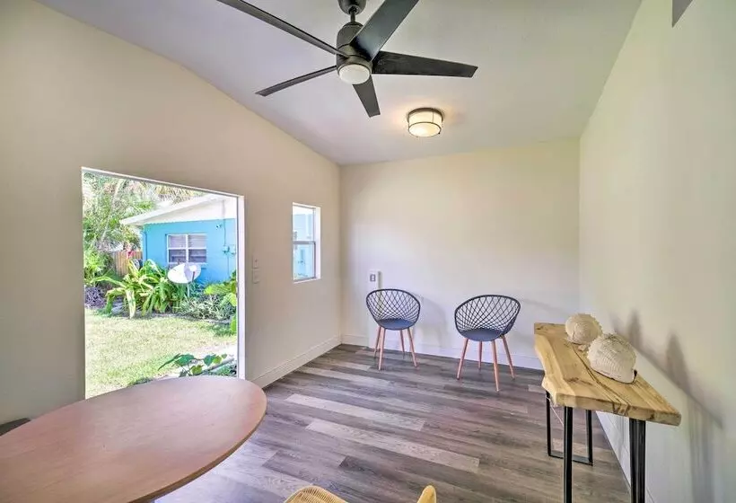 Walkable Florida Duplex: 2 Blocks To Cocoa Beach!