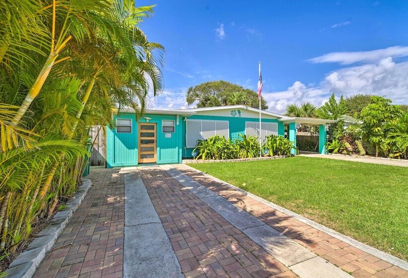 Walkable Florida Duplex: 2 Blocks To Cocoa Beach!