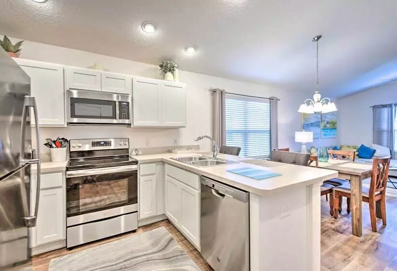 Quiet Home In The Villages W/ Pool Access!