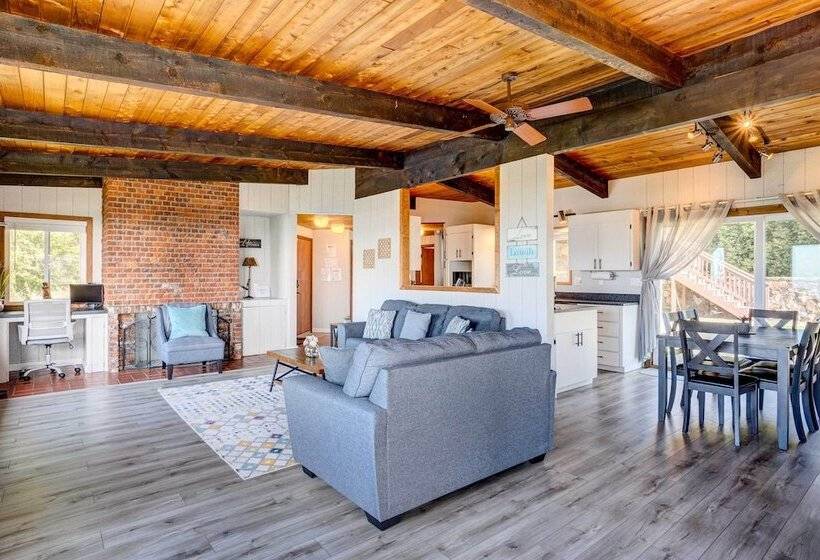 Ocean Vista Gold Beach Getaway!