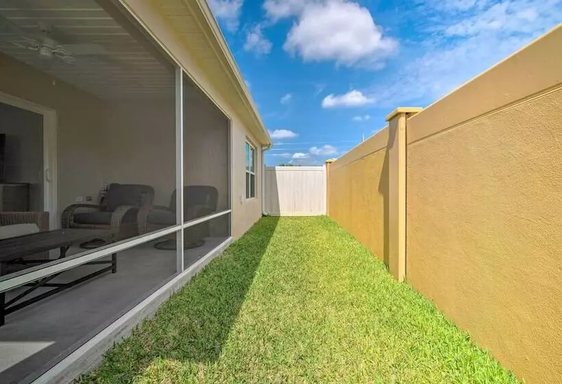 Open Concept Wildwood Home W/ Lanai & Yard!