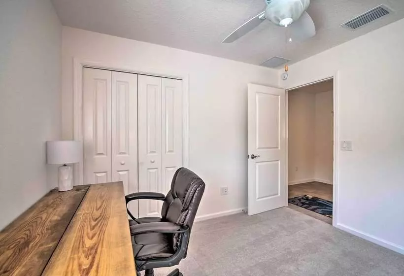 Open Concept Wildwood Home W/ Lanai & Yard!