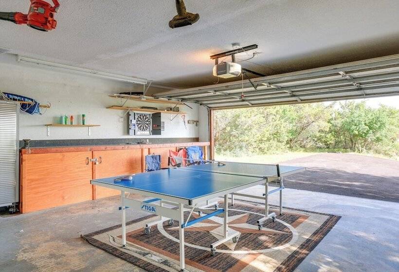 Pet Friendly Canyon Lake Cabin, 1 Mi To Water!