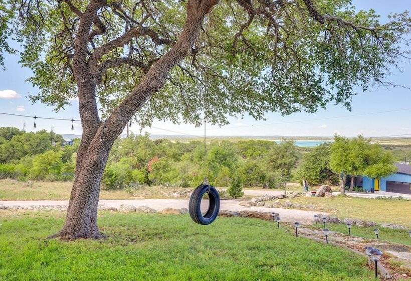 Pet Friendly Canyon Lake Cabin, 1 Mi To Water!