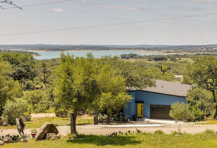 Pet Friendly Canyon Lake Cabin, 1 Mi To Water!