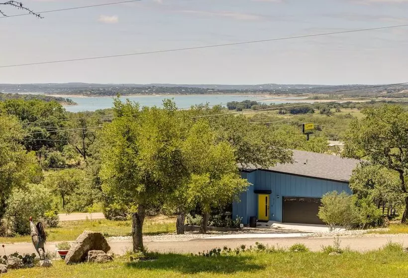 Pet Friendly Canyon Lake Cabin, 1 Mi To Water!