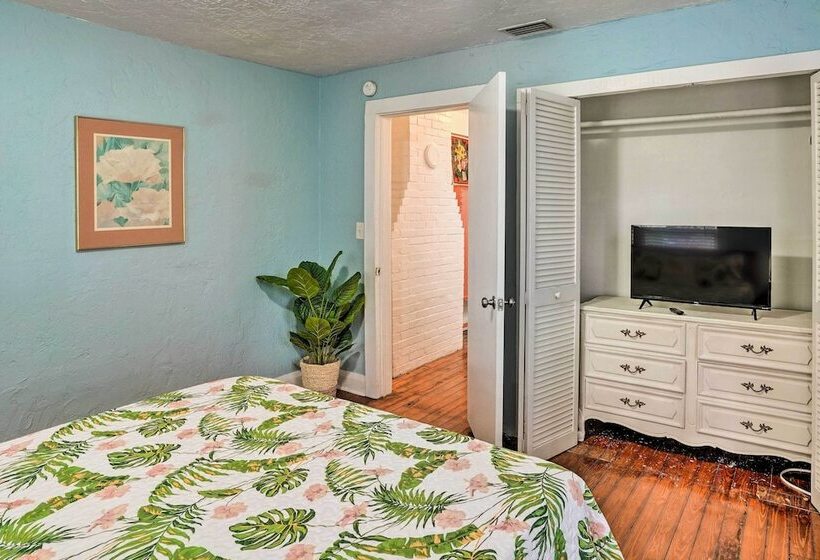 Pet Friendly Cottage Near Downtown Lakeland