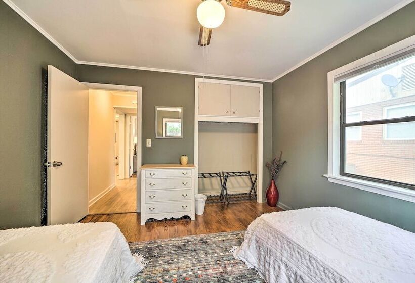 Lovely Tulsa Home: Steps To Park, 5 Mi To Downtown