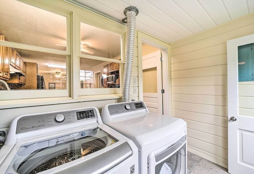 Lovely Tulsa Home: Steps To Park, 5 Mi To Downtown