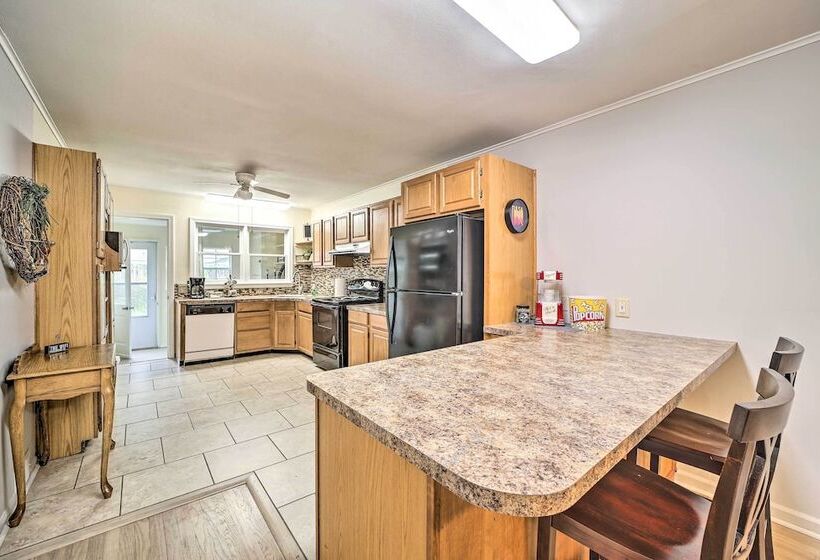 Lovely Tulsa Home: Steps To Park, 5 Mi To Downtown