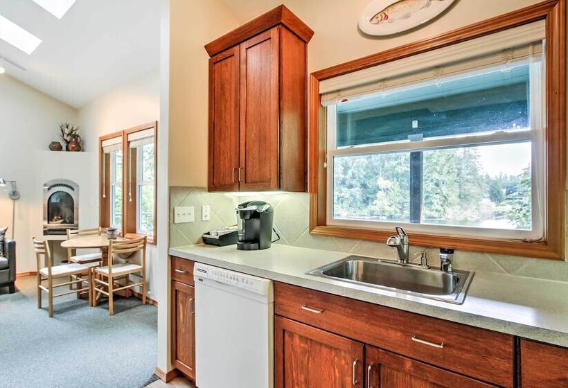 Lakefront Olympia Home W/ Private Dock + Views!