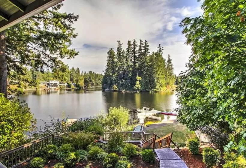 Lakefront Olympia Home W/ Private Dock + Views!