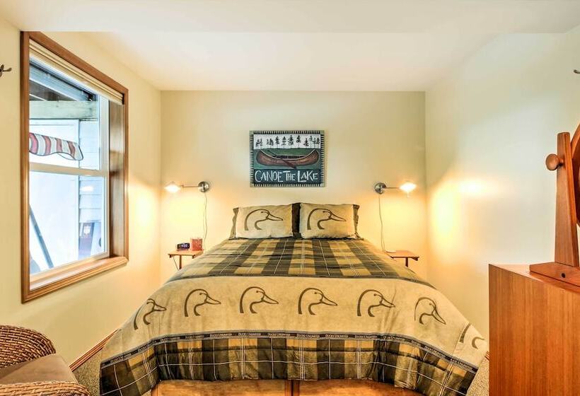 Lakefront Olympia Home W/ Private Dock + Views!