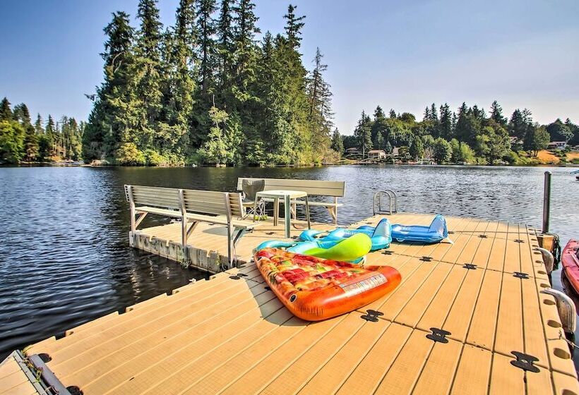 Lakefront Olympia Home W/ Private Dock + Views!