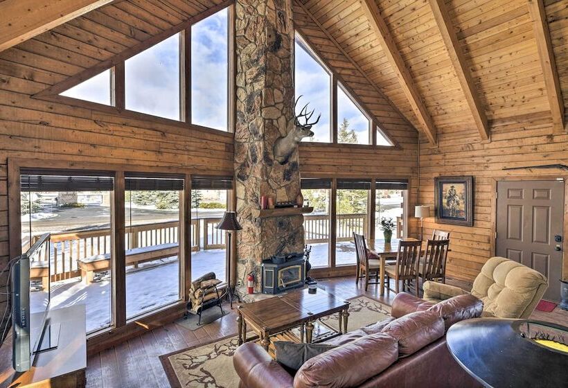 Rustic Village Lake Cabin Escape W/ Deck & Grill!