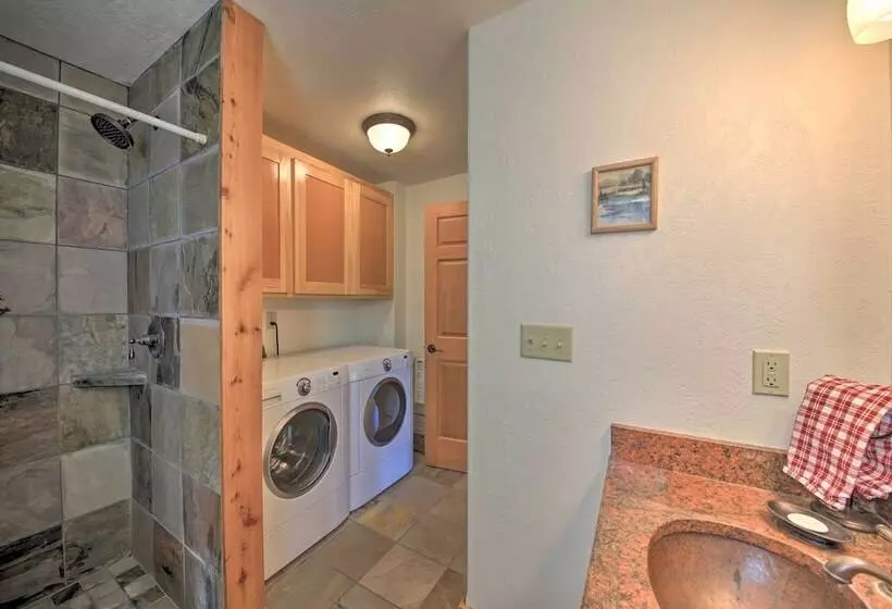 Scenic Riverfront Retreat W/ Hot Tub & Kayaks!